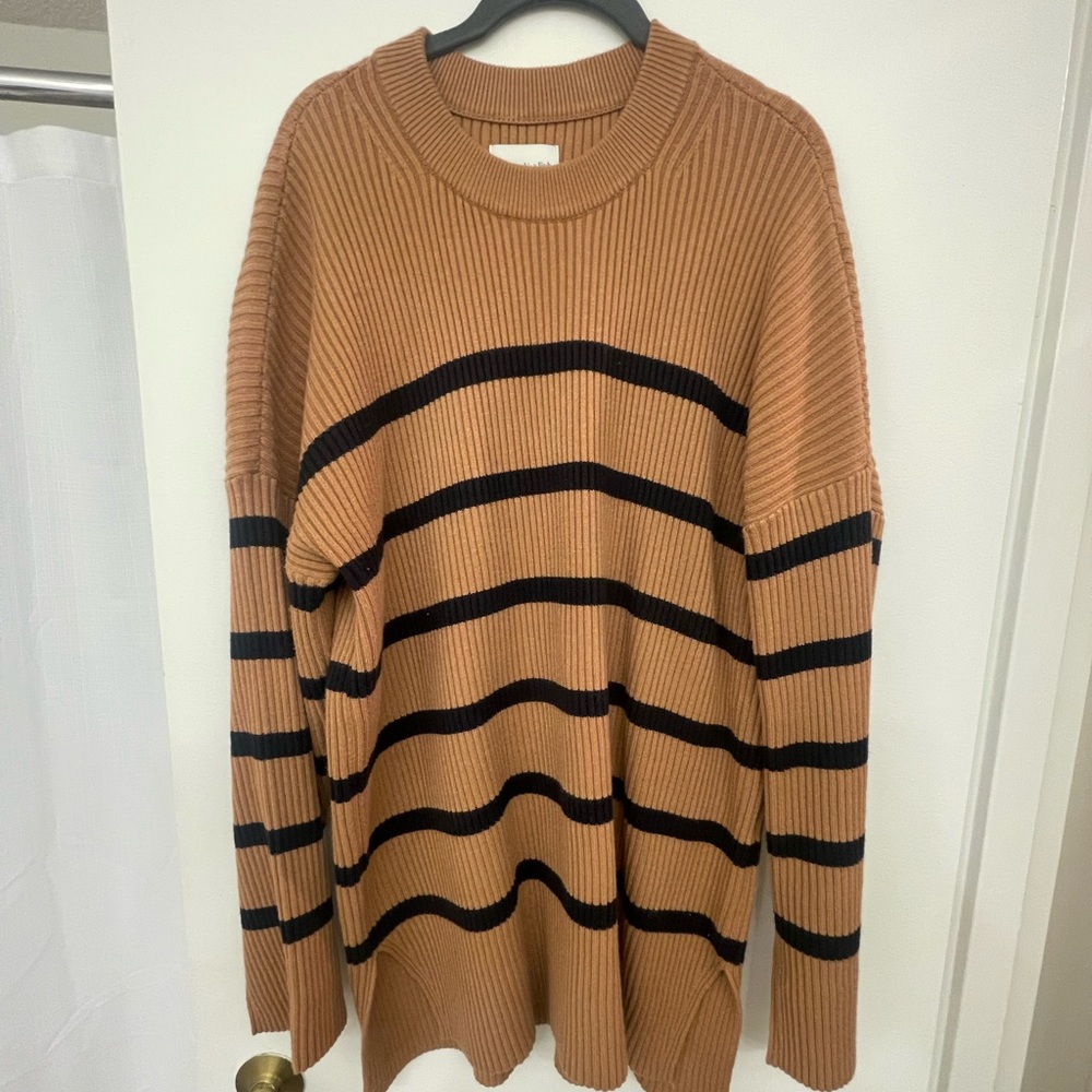 Women’s Abercrombie Sweater